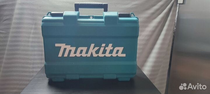 Шуруповерт makita 18v DF457DWE