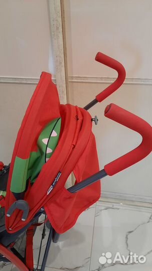 Прогулочная коляска трость babyton