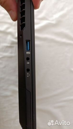 Intel nuc 9 extreme laptop 15