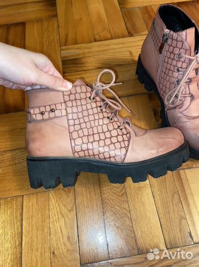 Ботинки женские