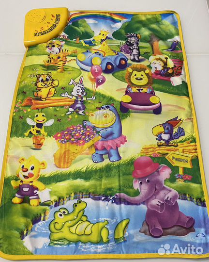 Развивающий коврик для малышей