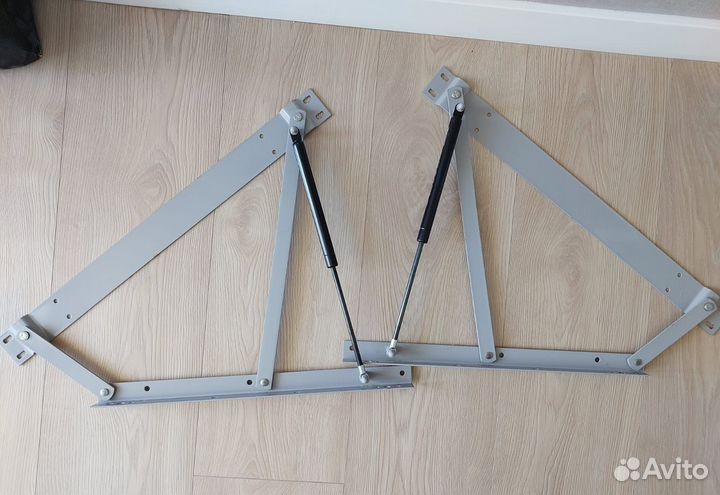 Мебельная фурнитура