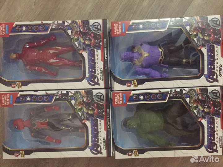 Супергерои. Мстители. Халк, Бэтмен,Паук