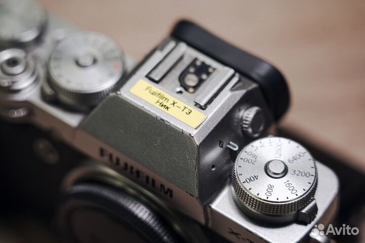 Fujifilm X-T3 (с клеткой SmallRig)