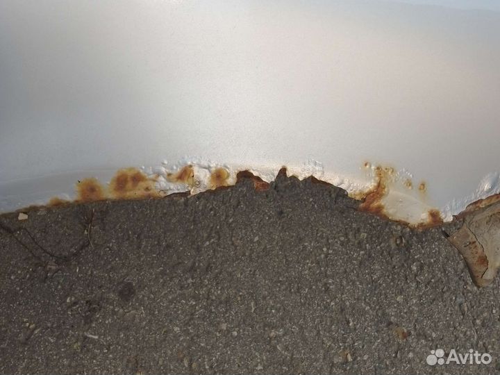 Продам правое крыло калина 1