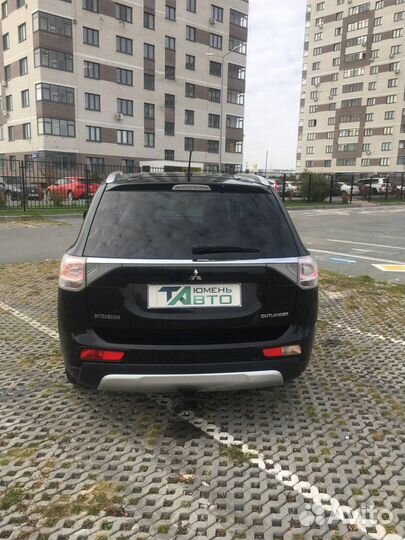 Mitsubishi Outlander 2.4 CVT, 2014, 222 000 км