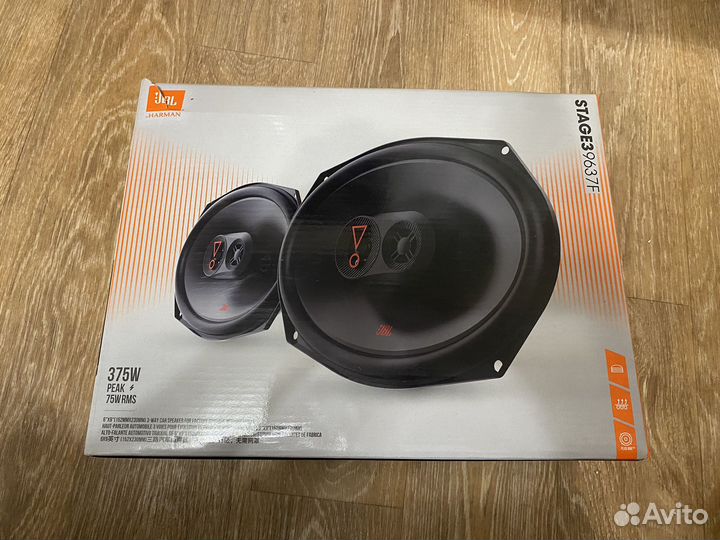 Автомобильные колонки jbl