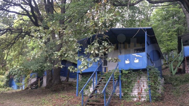 База отдыха 1866 м²