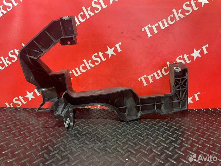 Кронштейн приборной панели Renault T