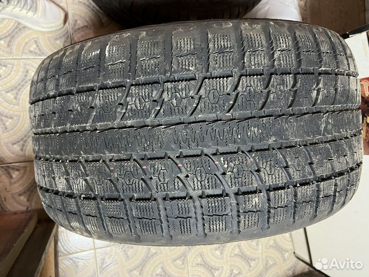 Toyo Observe GSi-5 275/40 R20 и 315/35 R20