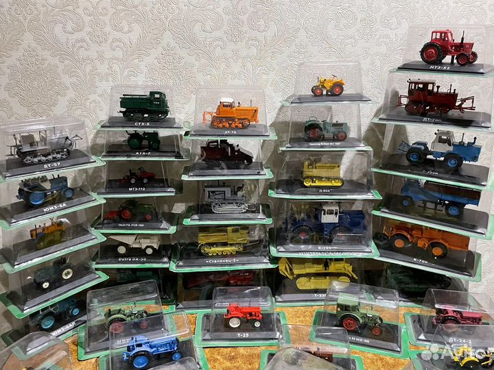Модели тракторов 1:43