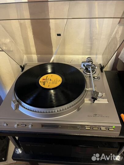 Проигрыватель винила Dual 741