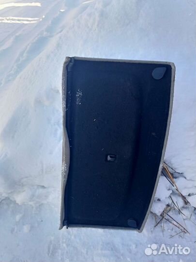 Задняя полка golf 4