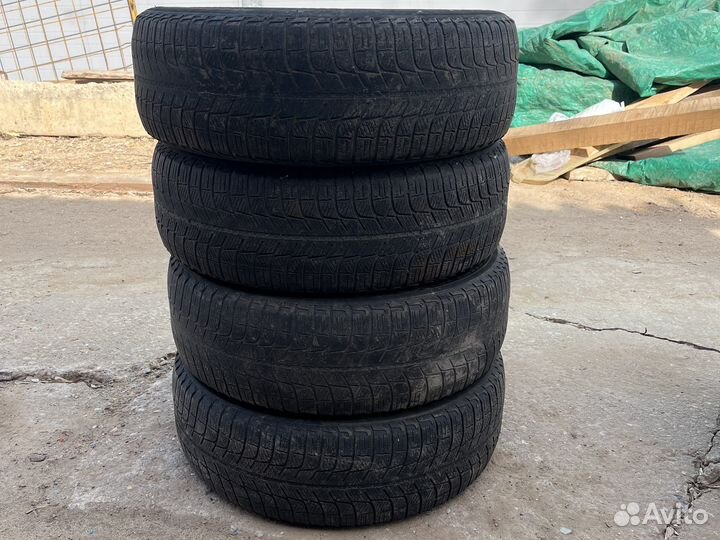Michelin X-Ice 185/65 R15 92T