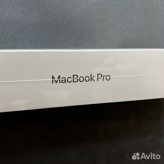 MacBook Pro 13 M2 8/256Gb