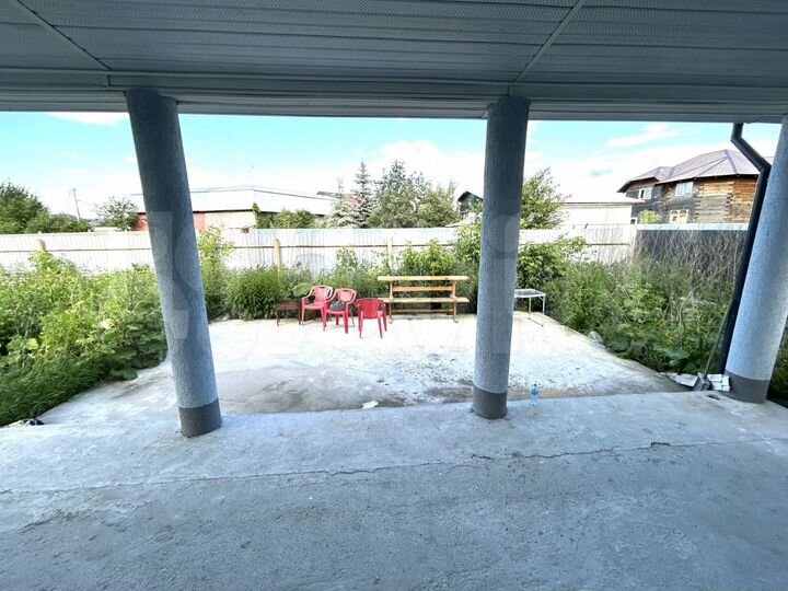 Коттедж 205 м² на участке 8,3 сот.