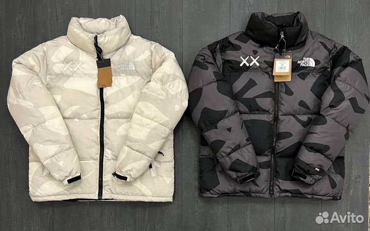 Пуховик the North face x kaws