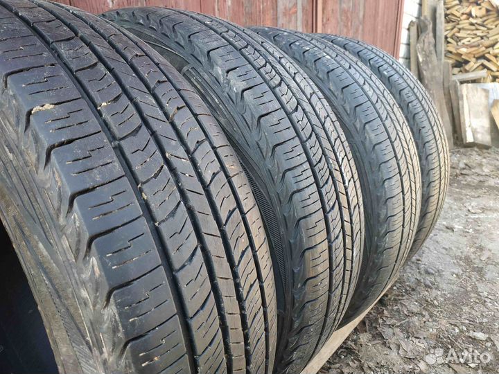 Kumho Crugen Premium KL33 215/65 R16 98H