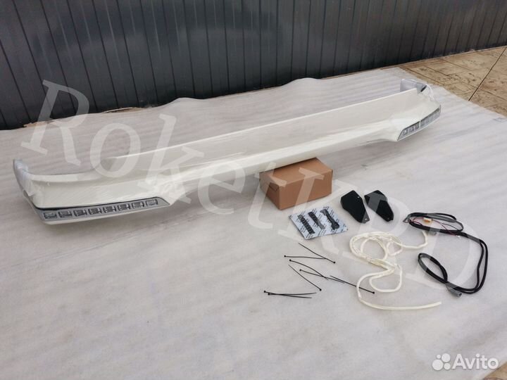 Обвес передний Toyota Land Cruiser 200 12-2015 LED