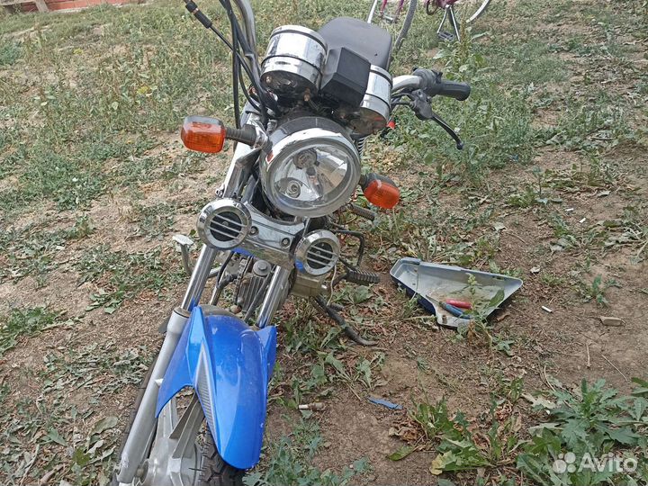 Продаю мопед