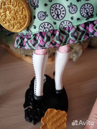 Ever After High Банни Бланк базовая