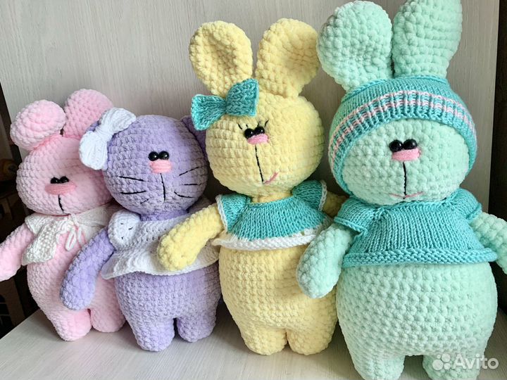 Вязаная игрушка, зайка, подарок