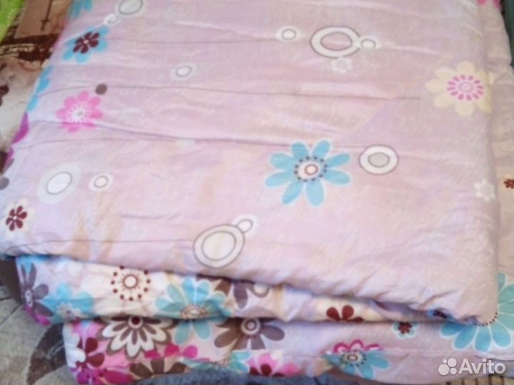 Одеяло ватное 1.5сп.новое