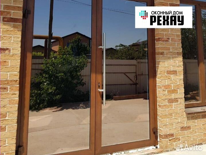 Уличная алюминиевая дверь