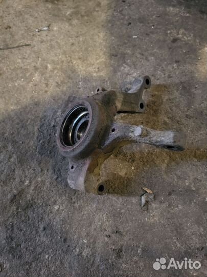 Поворотный кулак рено логан