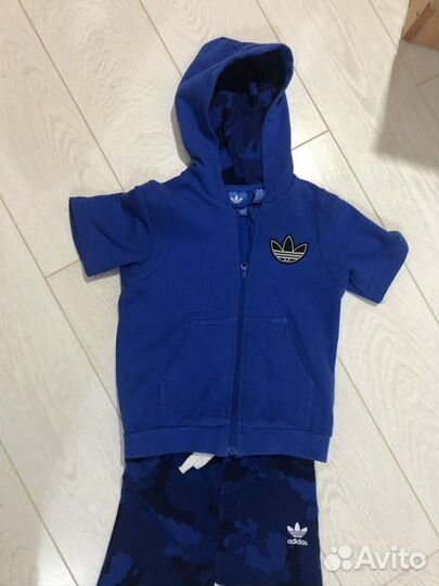 Спортивный костюм Адидас на 2-3 года
