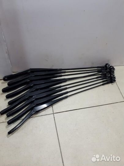 Поводок стеклоочистителя передний правый Opel Ast