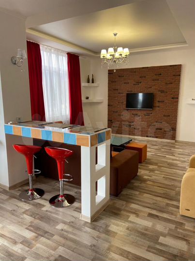 2-к. квартира, 70 м², 3/4 эт.