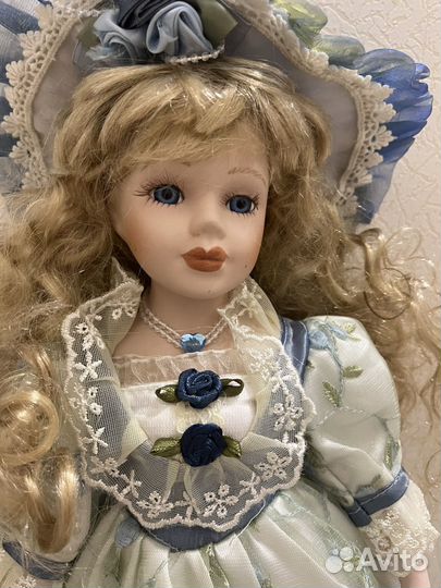 Кукла фарфоровая remeco collection