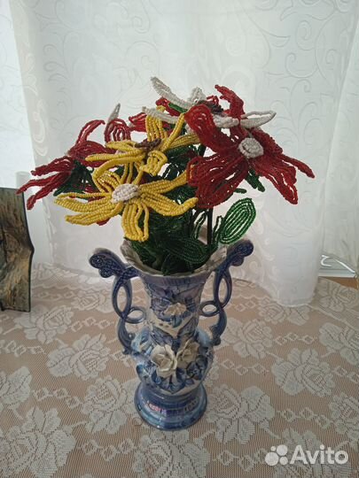 Цветы из бисера