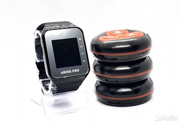 Кнопка вызова официанта с часами для кафе, баров