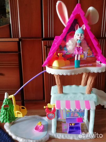 Домик энчантималс