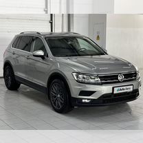 Volkswagen Tiguan 2.0 AMT, 2018, 147 000 км, с пробегом, цена 2 789 000 руб.