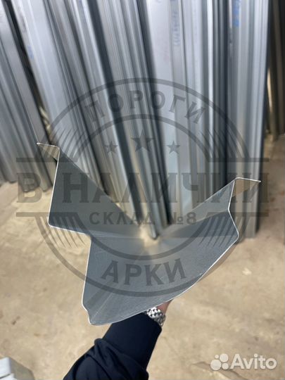 Ремонтный порог правый Skoda Octavia A5