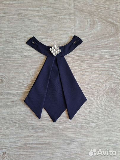 Школьная блузка на девочку, рост 128 см