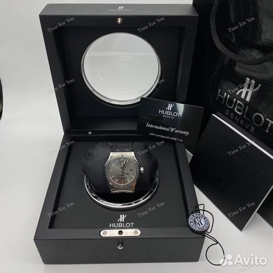 Часы Hublot classic fusion серые 42mm