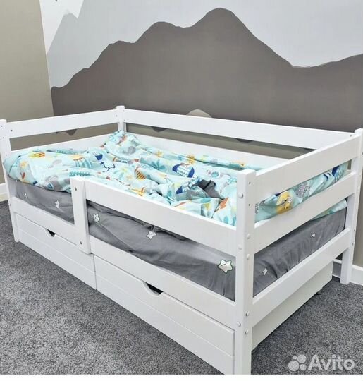 Софа из массива сосны