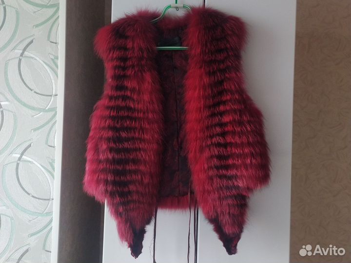 Жилетка женская