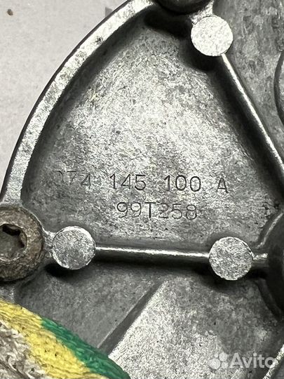 074145100A вакуумный усилитель тормозов VAG