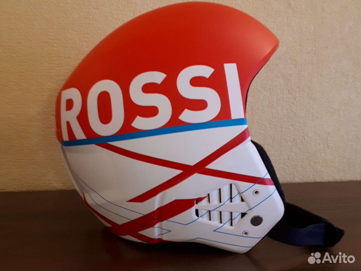 Горнолыжный шлем