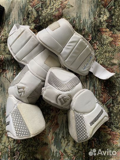 Налокотники хоккейные