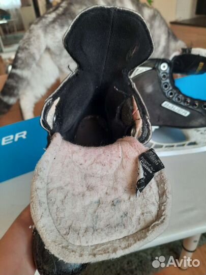 Хоккейные коньки bauer