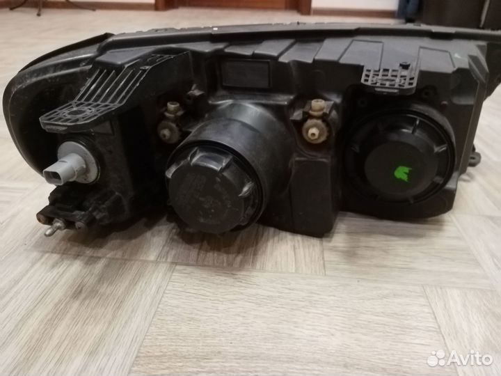 Фара левая Chevrolet Captiva C 140