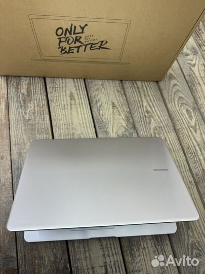 Новый мощный ноутбук 15