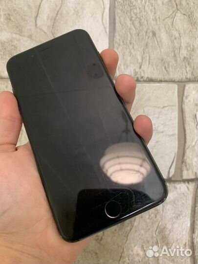 Телефон iPhone 7 plus 128gb Черный