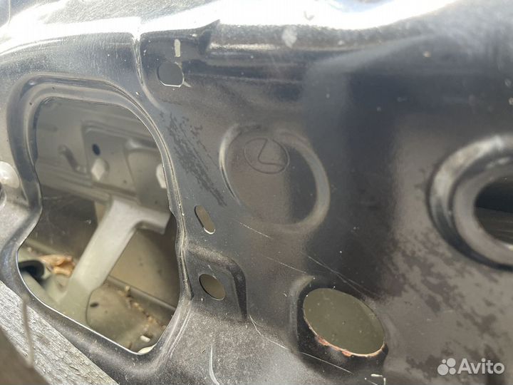 Крышка багажника 6700560K7 Lexus LX